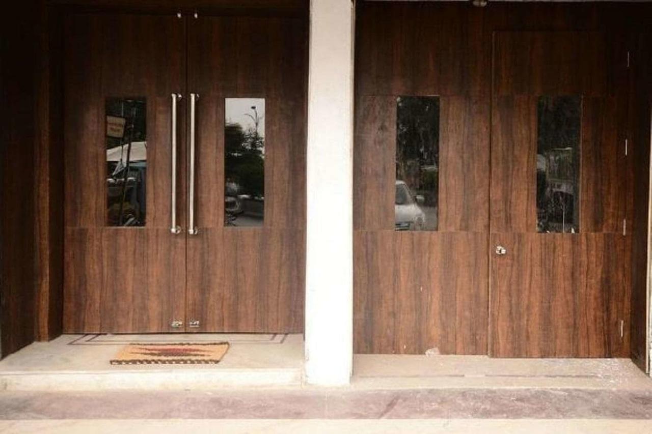 Hotel Mehra Inn Amritsar Exteriör bild
