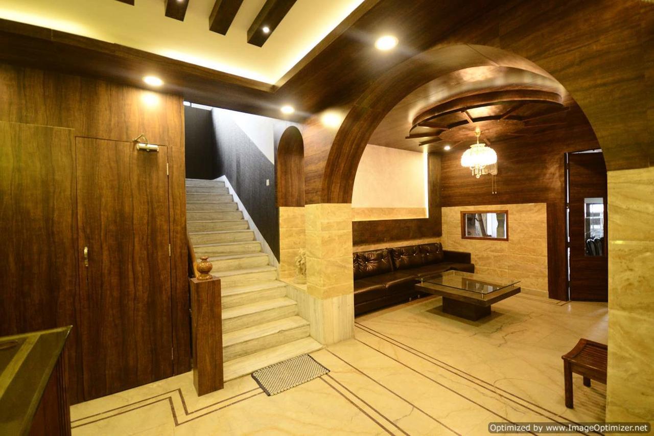 Hotel Mehra Inn Amritsar Exteriör bild